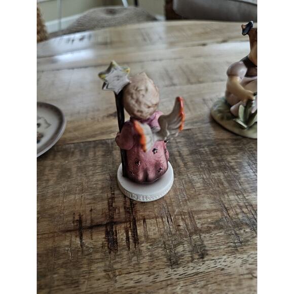 Hummel Figures 835 Lily of the Valley 343 & 973 Lot - Picture 9 of 14